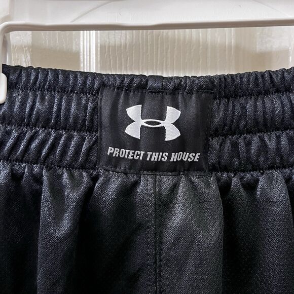 Under Armour Black HeatGear Basketball Shorts Loose Fit Men's Size Large NWT - Picture 11 of 11